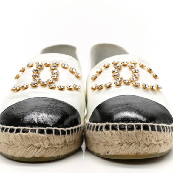 perfect condition Chanel Espadrilles with Swarovski Crystal CC - Picture 3 of 8
